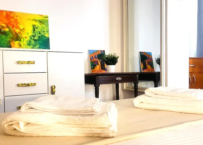 アパート Aviatiei Vintage Charm With Ac ブカレスト