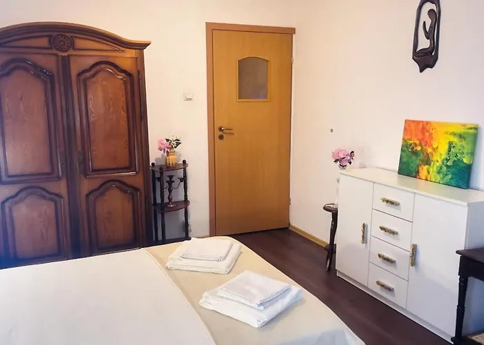 Aviatiei Vintage Charm With Ac アパート *